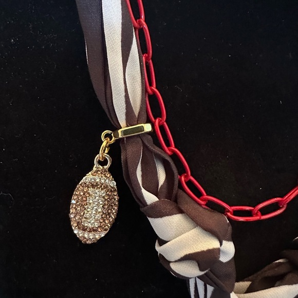 Football Game Day Ladies Adjustable Black White Star Bandana Charm Necklace - Picture 3 of 5